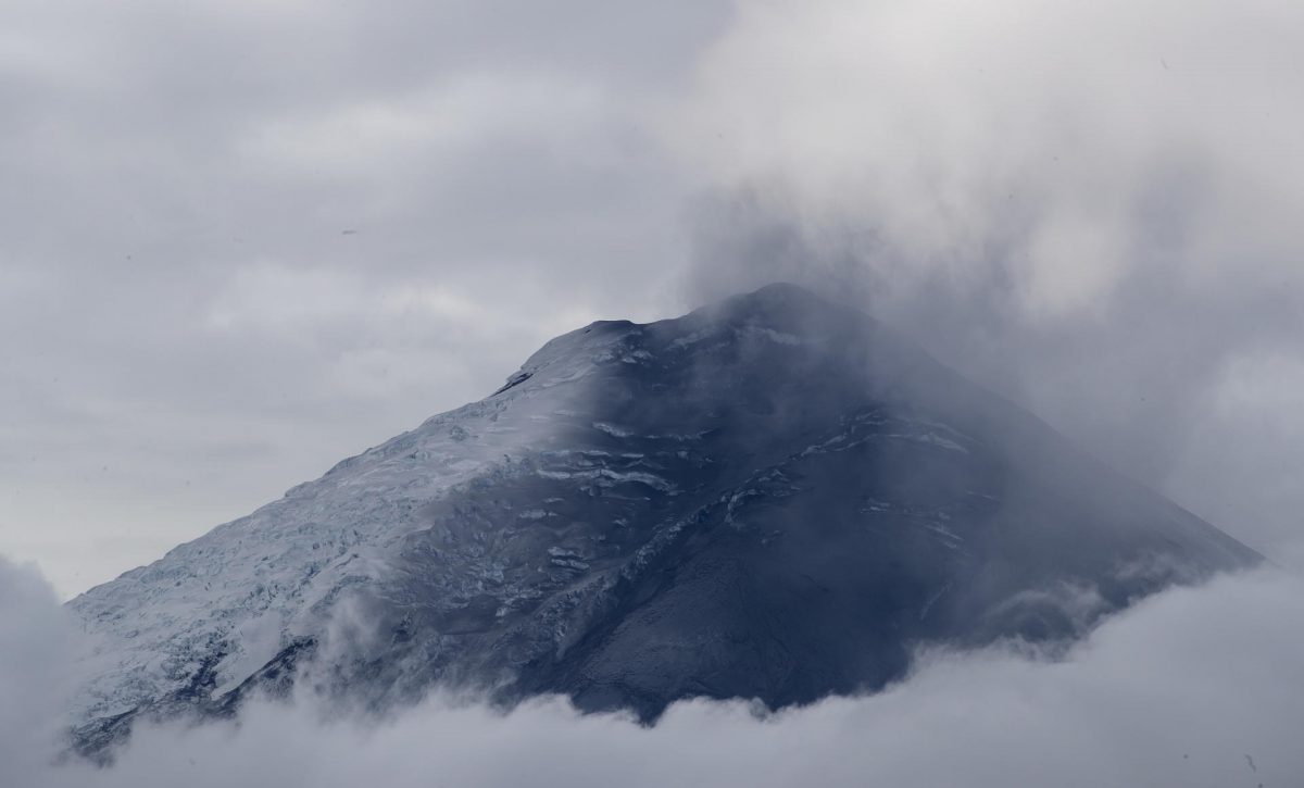 La actividad sísmica en el volcán Cotopaxi se mantiene moderada y ascendente