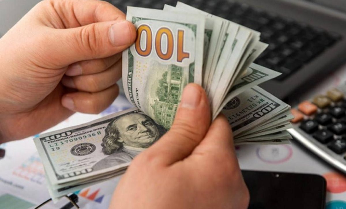 el-fut-ha-planteado-que-el-salario-basico-unificado-en-el-ecuador-para-el-2025-tenga-un-aumento-de-100-dolares