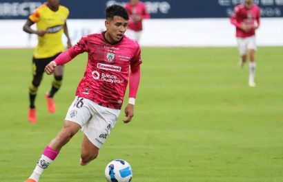 el-futbolista-ecuatoriano-kendry-paez-de-independiente-del-valle-ha-sido-considerado-como-el-mejor-jugador-sub-18-del-mundo
