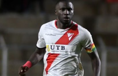 el-futbolista-ecuatoriano-luis-caicedo-se-convirtio-en-una-victima-mas-de-actos-racistas-en-los-estadios-del-mundo