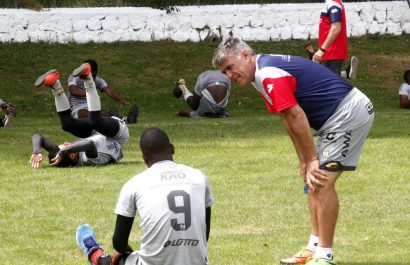 el-nacional-uno-de-los-equipos-mas-tradicionales-y-ganadores-del-futbol-ecuatoriano-atraviesa-una-crisis-sin-precedentes