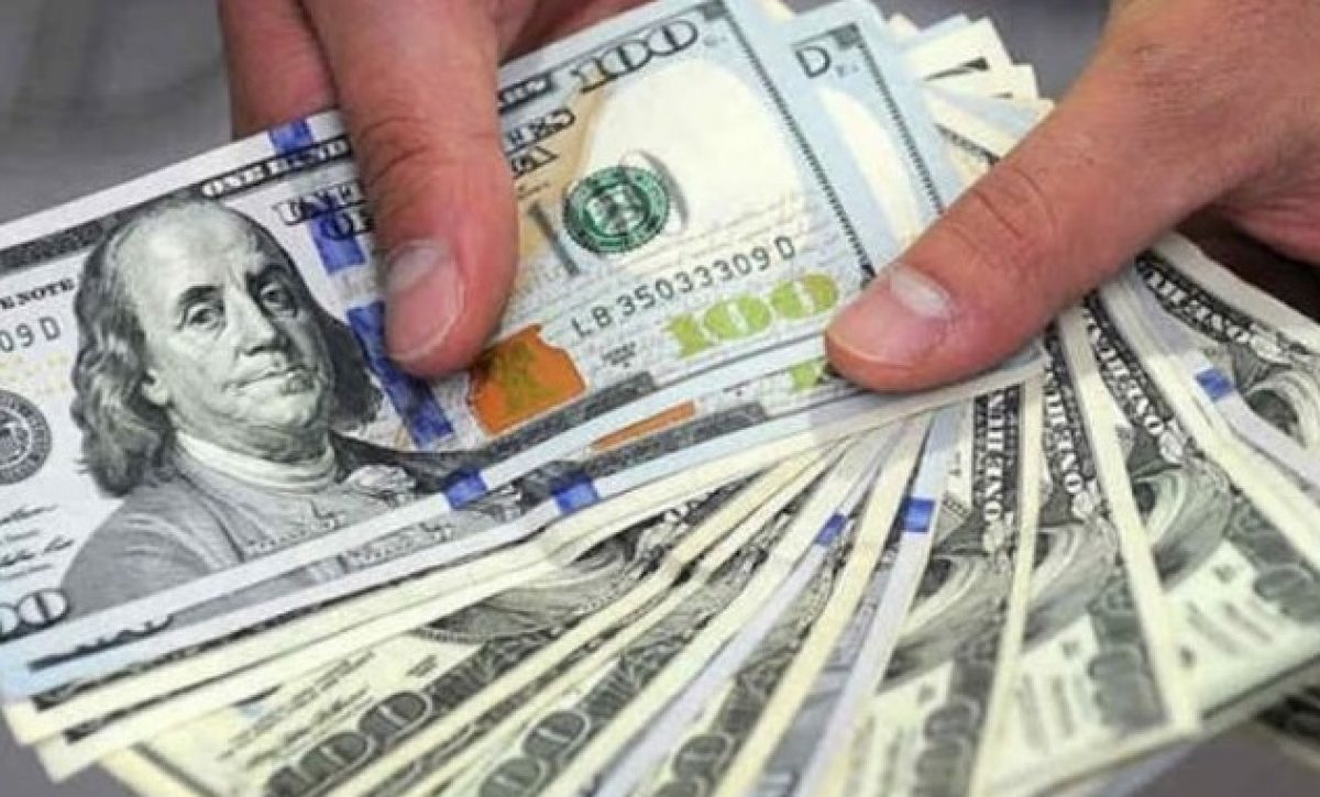 el-presidente-daniel-noboa-anuncio-que-esta-preparando-un-decreto-ejecutivo-para-fortalecer-la-dolarizacion-en-ecuador