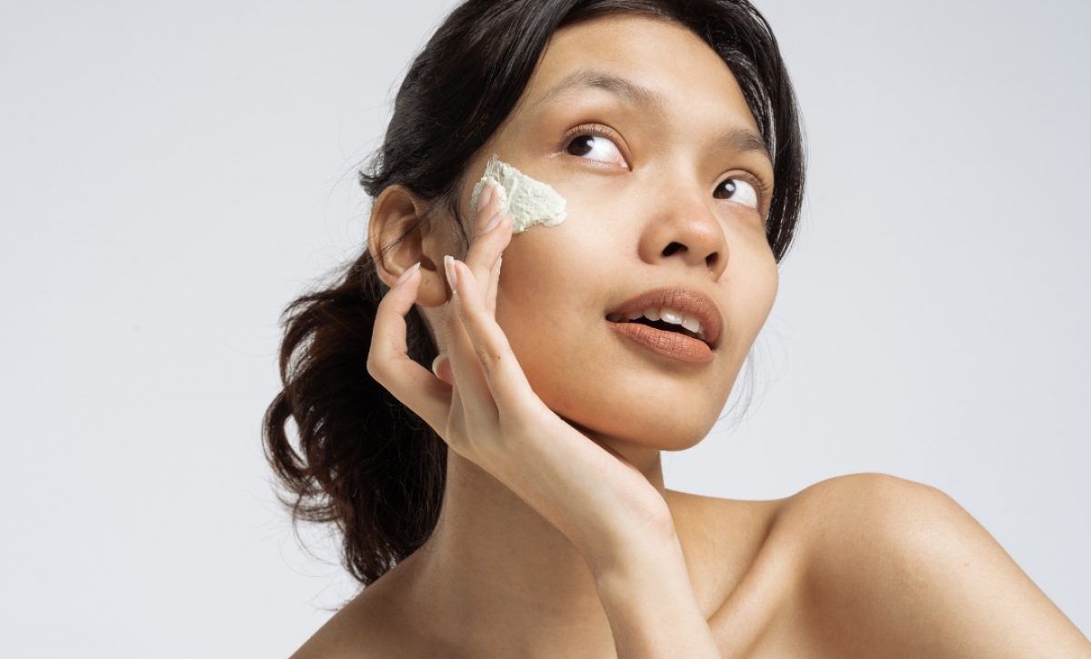 esto-no-le-puede-faltar-a-tus-productos-para-el-cuidado-facial