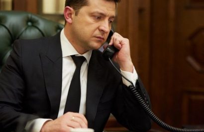 europapress-4130838-presidente-ucrania-volodimir-zelensky_1_621x621
