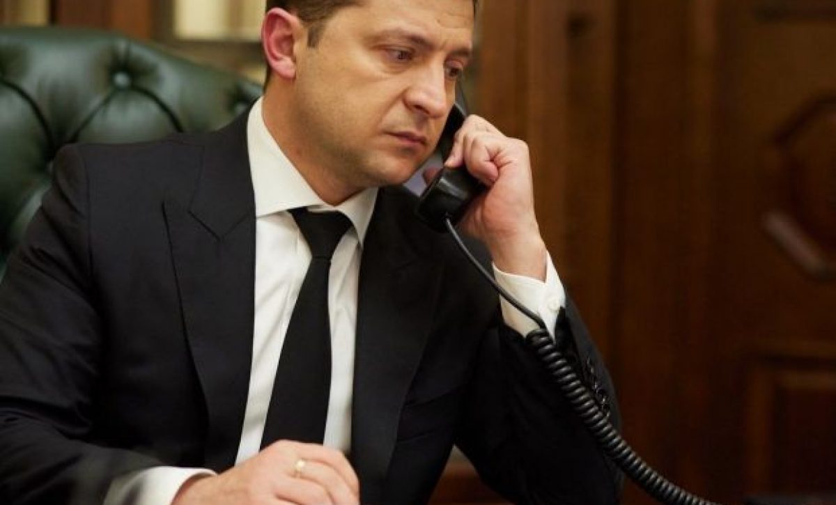 europapress-4130838-presidente-ucrania-volodimir-zelensky_1_621x621