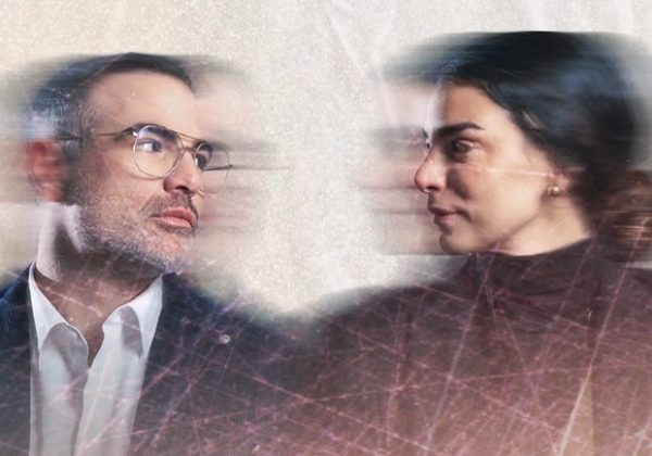 Un amor secreto de 40 años llega al escenario ecuatoriano con Giovanna Andrade y Roberto Manrique