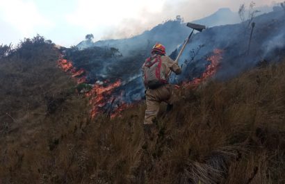 graves-incendios-forestales-se-han-registrado-en-cuenca-y-loja-las-autoridades-presumen-que-estos-han-sido-provocados
