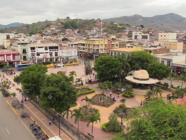 habra-marcha-por-la-paz-contra-la-inseguridad-en-jipijapa