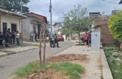 Sicarios en moto matan a un hombre en la parroquia Picoazá, Ecuador