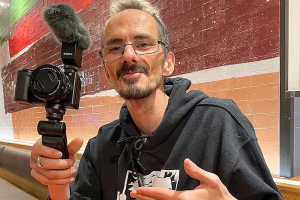Autoridades francesas no logran esclarecer muerte del streamer Raphaël Graven durante transmisión en vivo