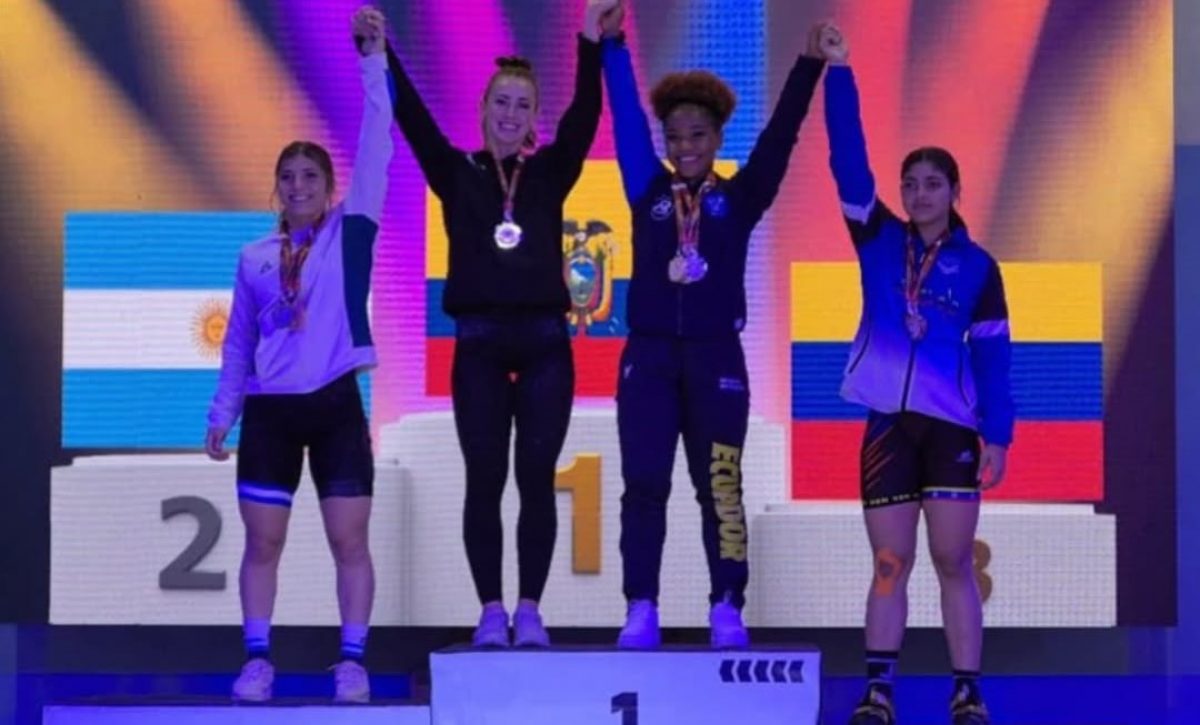 jessi-dajomes-se-corona-campeona-panamericana-juvenil-de-halterofilia-en-la-habana-1