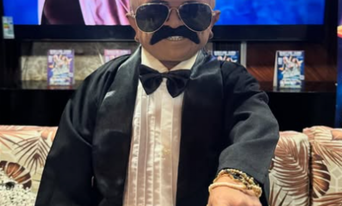 Vestido como Óscar D’León, Jorgito el Guayaco sorprende a sus seguidores