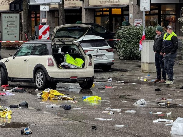 la-policia-informo-que-el-causante-del-atropello-masivo-era-un-ciudadano-afgano-de-24-anos-quien-resulto-detenido