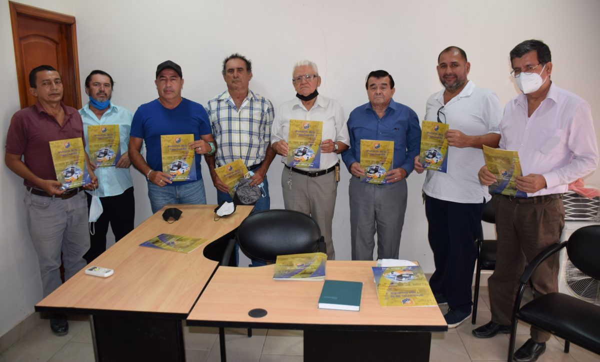 lanzamiento-de-revista-1-scaled-1