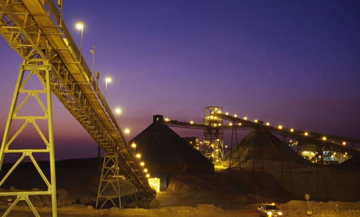 las-empresas-mineras-del-ecuador-ya-no-contaran-el-subsidio-de-electricidad-como-ocurria-desde-hace-algunos-anos