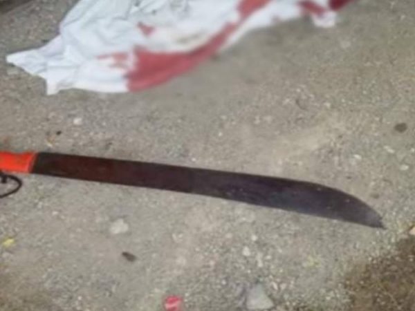 lo-ataco-con-machete