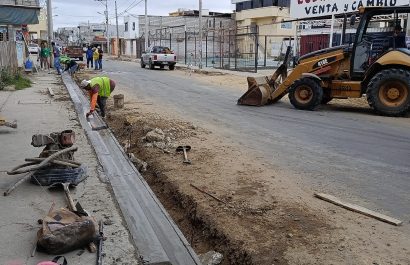 El Municipio de Manta informó este miércoles, que de acuerdo a datos de Petroecuador, el 10 de agosto se reanuda el suministro de asfalto a nivel nacional.
