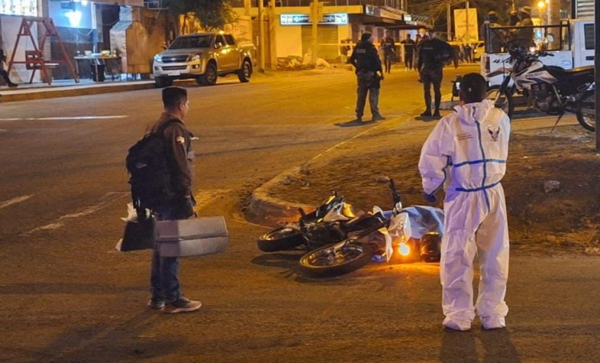 los-dos-hombres-quienes-resultaron-abatidos-por-la-policia-en-manta-recibieron-el-mismo-balazo-confirmo-la-policia