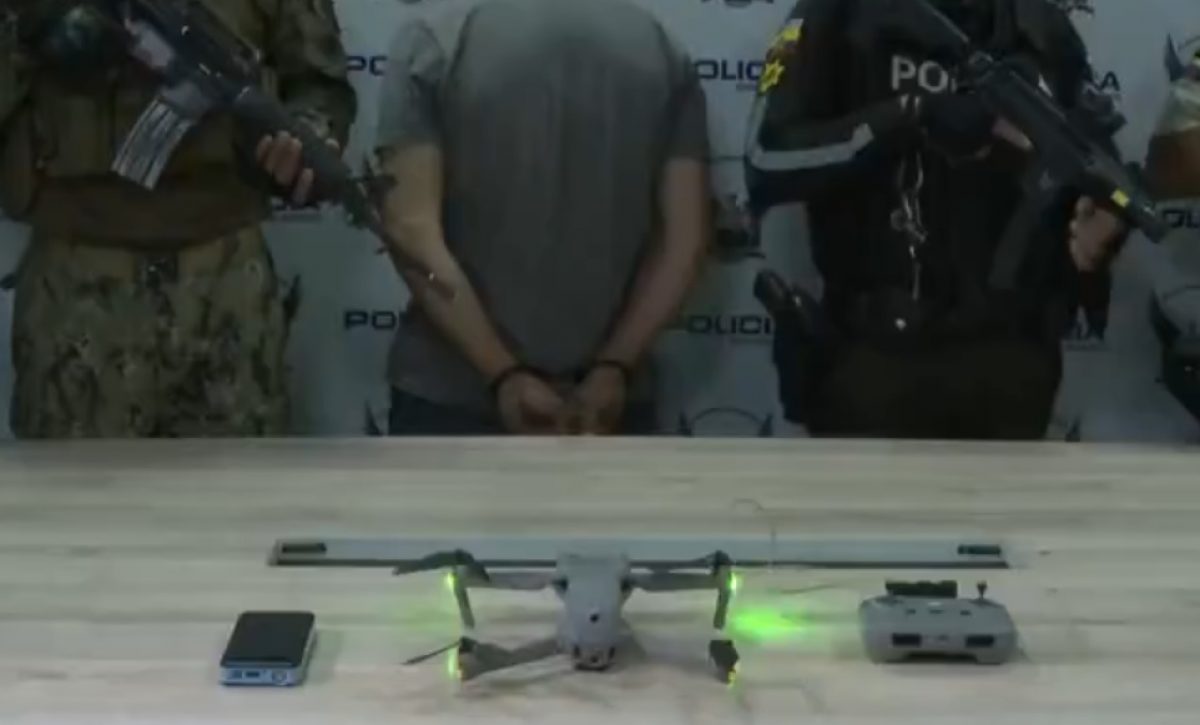 los-secuestradores-utilizaban-un-dron-para-vigilar-el-sector-donde-tenian-secuestradas-a-once-personas-informo-la-policia