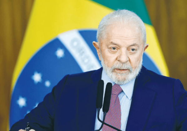 Fiscalía acusa a general de llevar a Bolsonaro plan para asesinar a Lula da Silva