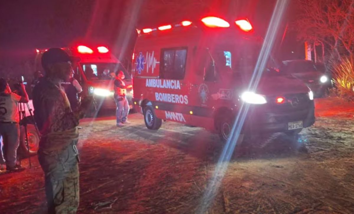 militares-resultaron-heridos-al-accidentarse-una-tanqueta-en-montecristi