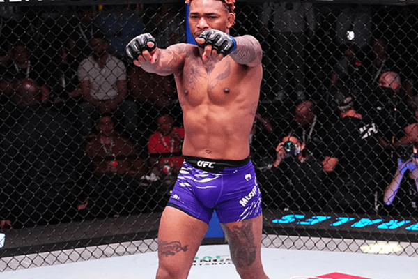 Michael Morales mantiene su invicto tras contundente victoria en UFC