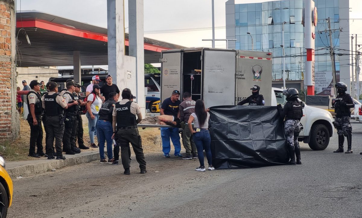 Crimen en gasolinera de Manta eleva a cuatro los taxistas de GipCar asesinados en 2025