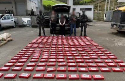 Mujer fue detenida por el delito de trafico de drogas en Tulcán.