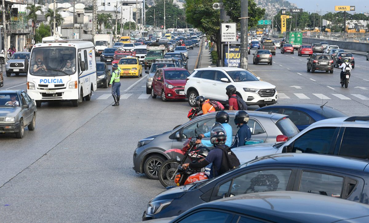 La nueva infraestructura en la avenida Juan Tanca Marengo busca eliminar cuellos de botella.