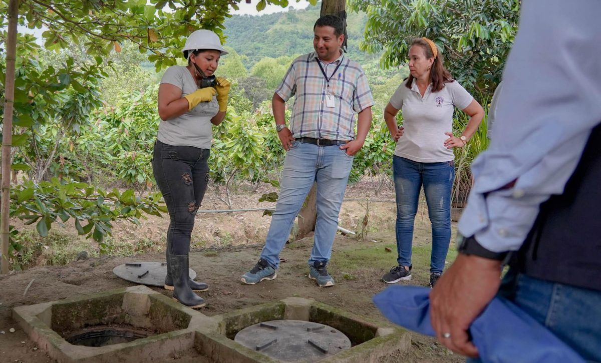 La agrupación de mujeres rurales Hermanas de Tierra forman parte de este proyecto en las parroquias rurales.