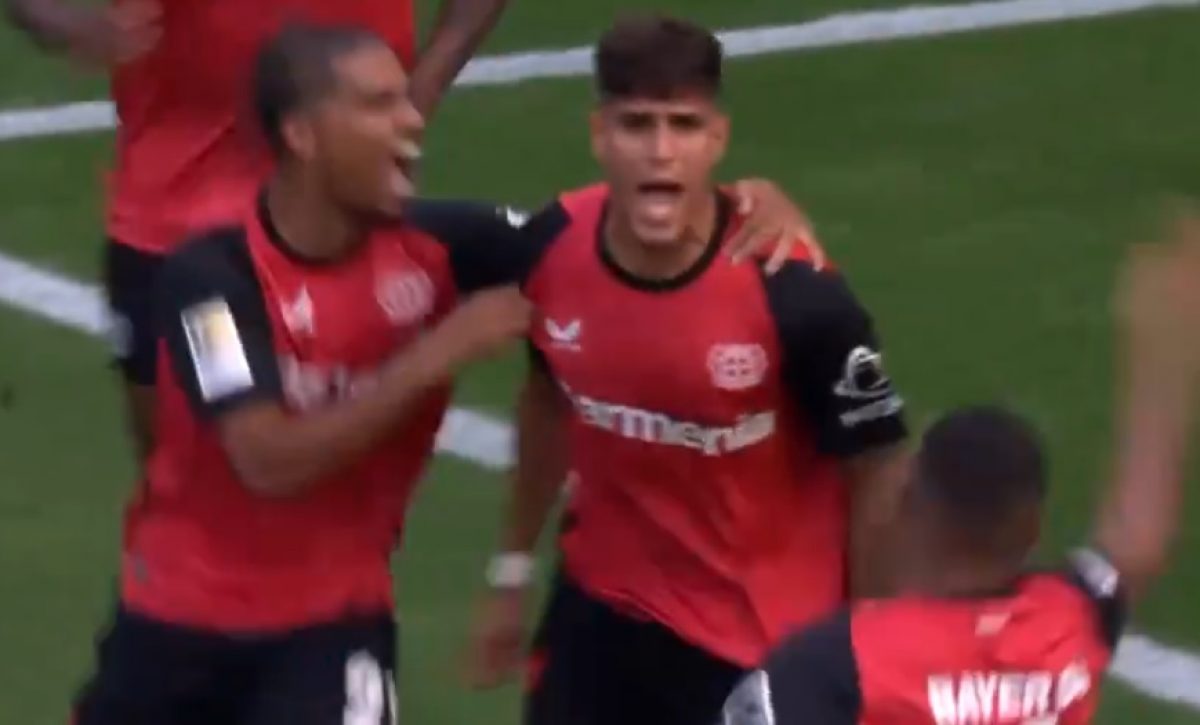 piero-hincapie-anota-su-primer-gol-en-la-bundesliga