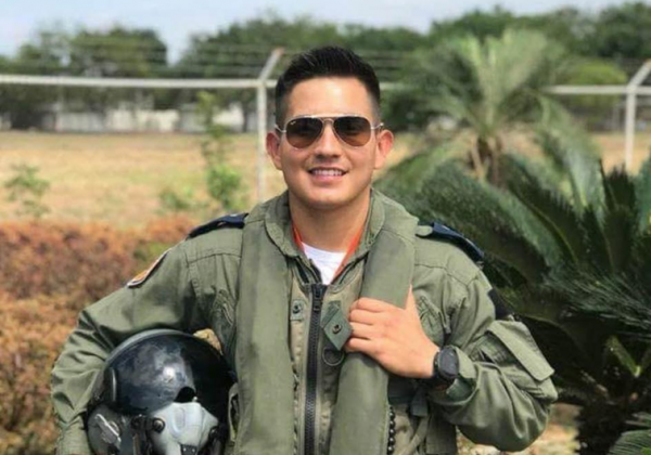 Consternación en la FAE: oficial hallado muerto en base de Manta con dos disparos