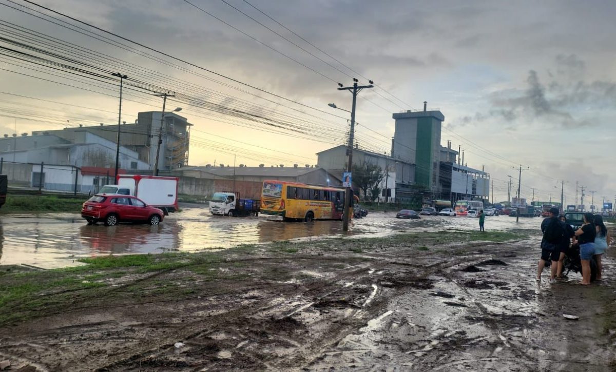 posibles-crecidas-y-desbordes-de-rios-se-pronostican-para-esta-semana-ante-la-llegada-de-intensas-lluvias-en-ecuador