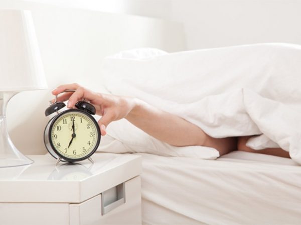 Posponer la alarma afecta la calidad del sueño, advierten expertos