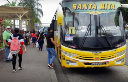 Babahoyo: atentado contra bus urbano obliga a suspender rutas de la Cooperativa Santa Rita