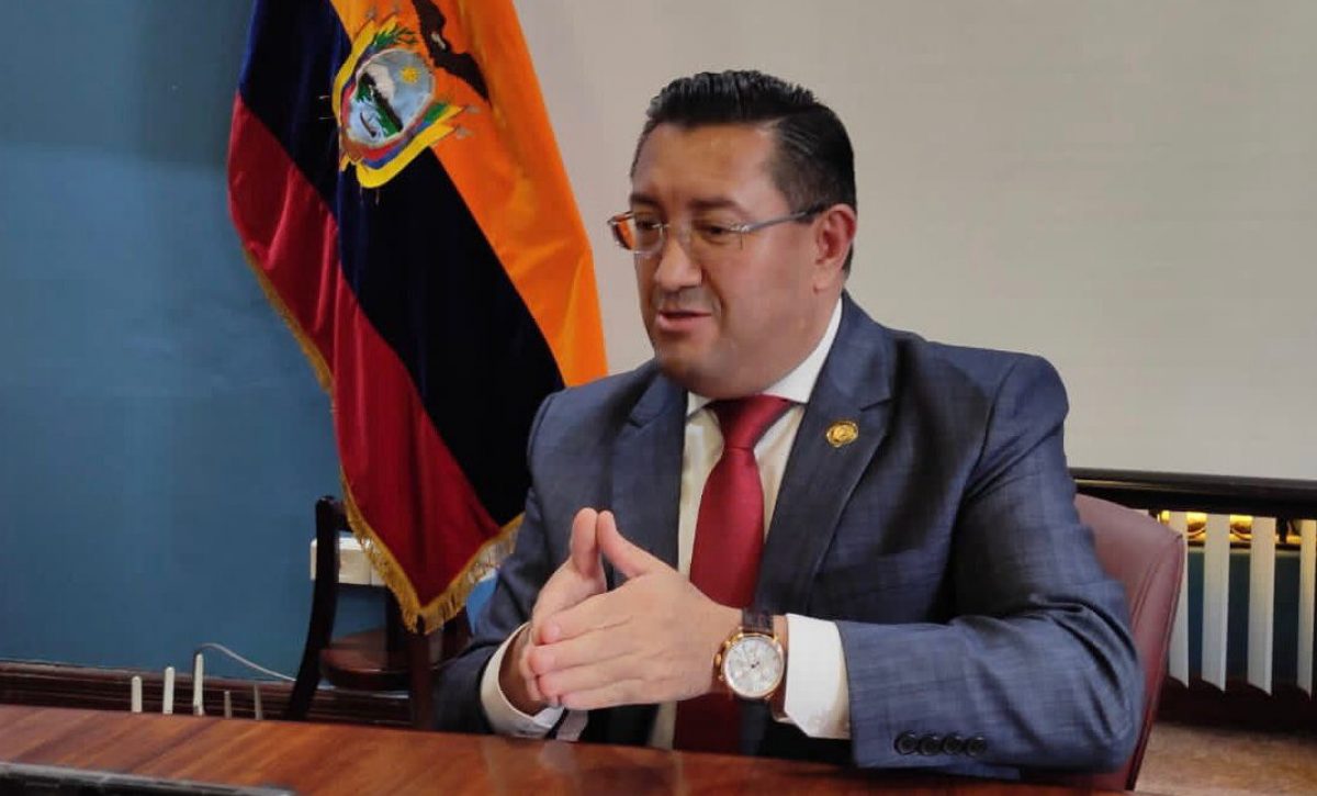 saquicela_rueda_prensa