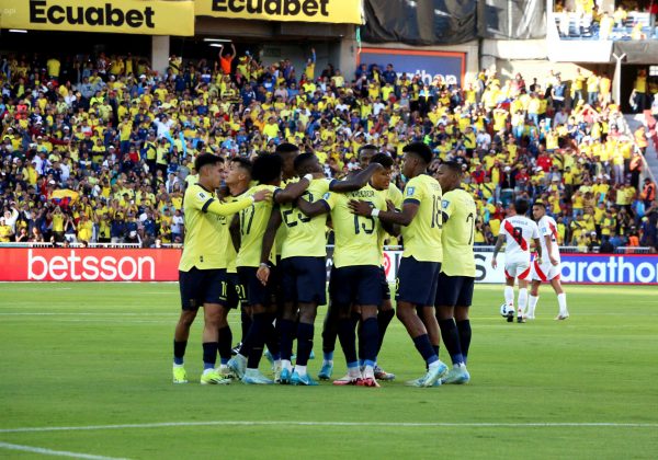FBL-ELIMINATORIAS-ECUADOR-PERU