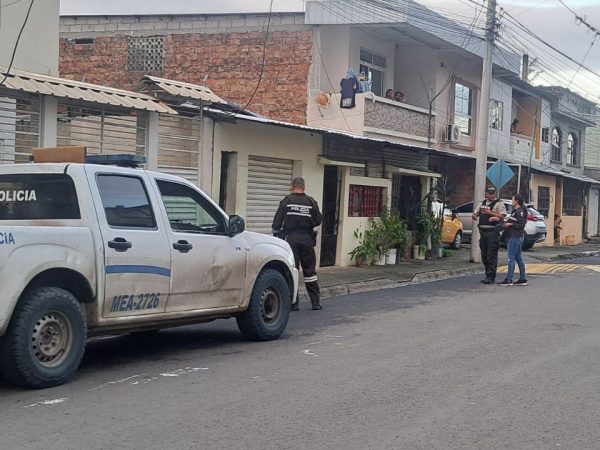 sicarios-atacaron-a-un-hombre-en-el-exterior-de-una-casa-en-portoviejo-1