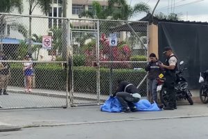 sicarios-mataron-a-un-hombre-en-el-exterior-del-hospital-de-pasaje-el-oro