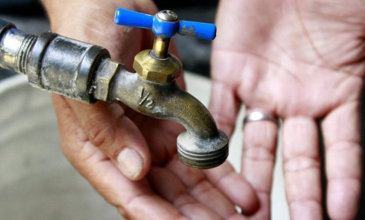 suspenderan-servicio-de-agua-potable-en-portoviejo-por-apagon-nacional-1