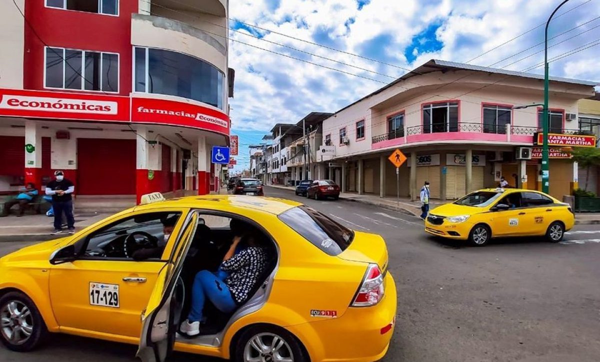 taxis-manta