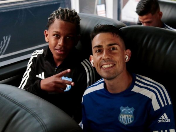 tiene-apenas-14-anos-de-edad-pero-luis-fragozo-ya-debuto-en-el-futbol-profesional-el-adolescente-defiende-los-colores-de-emelec