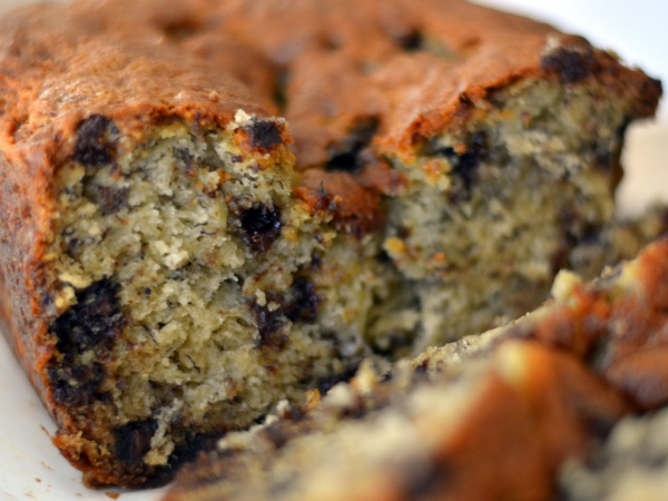 ¿Bananos maduros en casa? Conviértelos en esta deliciosa torta casera