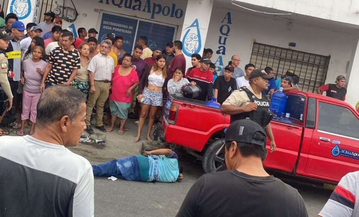un-hombre-es-herido-de-bala-en-la-calle-110-de-manta