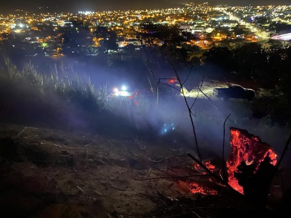 un-incendio-forestal-puso-en-alerta-maxima-a-las-autoridades-del-canton-chone-ubicado-en-el-centro-de-la-provincia-de-manabi