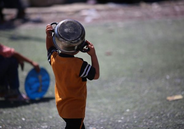 UNICEF alerta: más de 320.000 niños en Gaza están en riesgo de desnutrición aguda