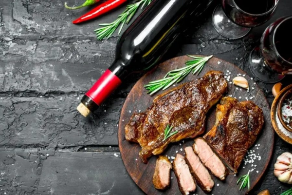 El vino perfecto para tu asado: lo que recomiendan los expertos en maridaje