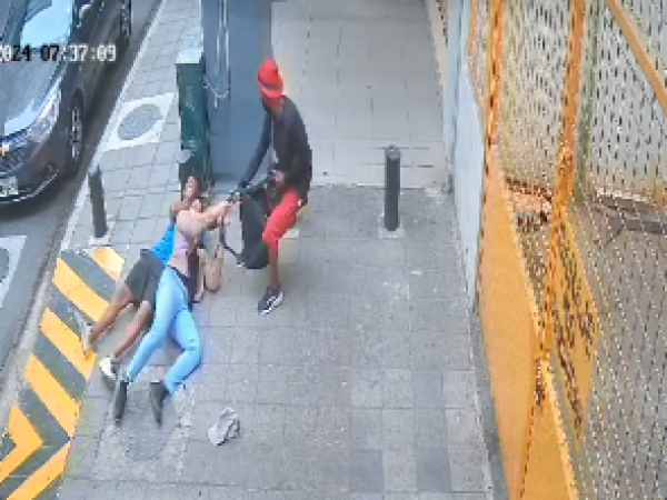 violento-asanto-en-el-centro-de-guayaquil