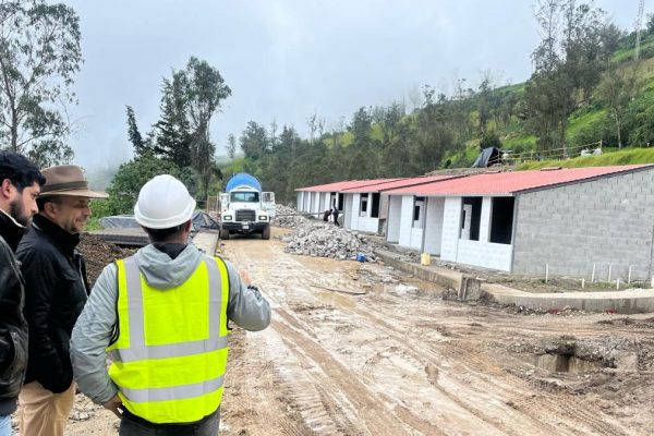 ¿El Miduvi regalará casas Esto dice Humberto Plaza, ministro de Desarrollo Urbano y Vivienda, sobre soluciones habitacionales. (Miduvi)