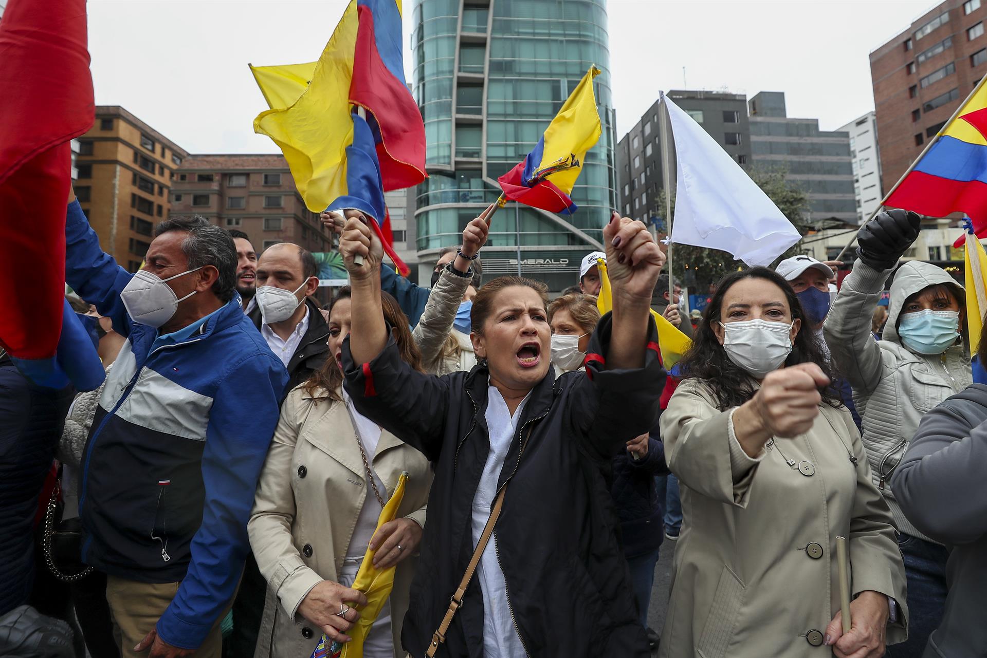 73 asambleístas de Ecuador quieren derogar el estado de excepción La